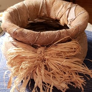 Vintage | Round snake basket